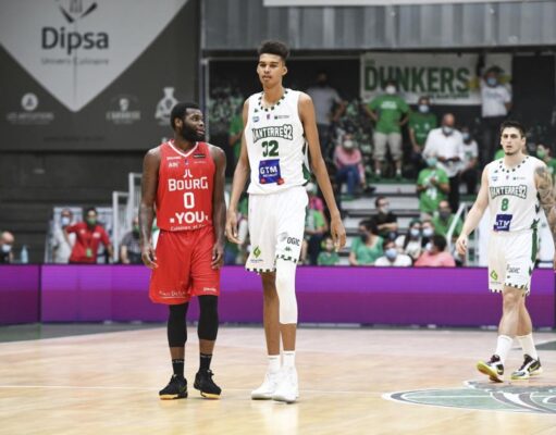 NBA : Les 10 joueurs les plus grands(en taille) de l’Histoire