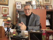 Le sorcier blanc de la Vème République est sorti de l’ombre en publiant ses mémoires