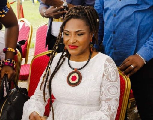 Gospel : Nana Lukezo a dit adieu à ses fans lors d’un concert mémorable à Bruxelles