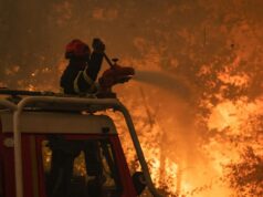 Des violents incendies en Europe : une dizaine de morts et des milliers de personnes évacuées