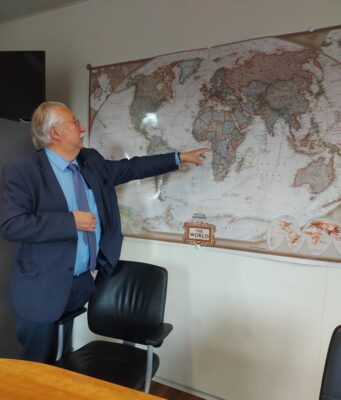 RDC : André Flahaut prêche l’unité des Congolais pour accompagner le développement en marche